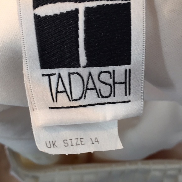 Tadashi Off White/ pale Cream Wedding Gown - Picture 7 of 8